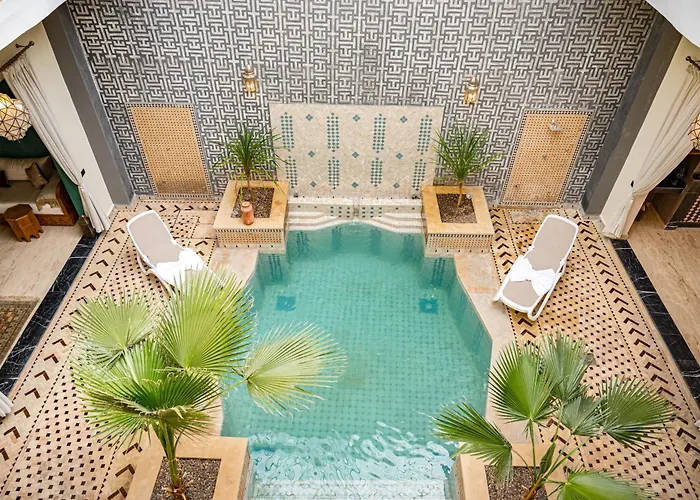 Riad Tonaroz