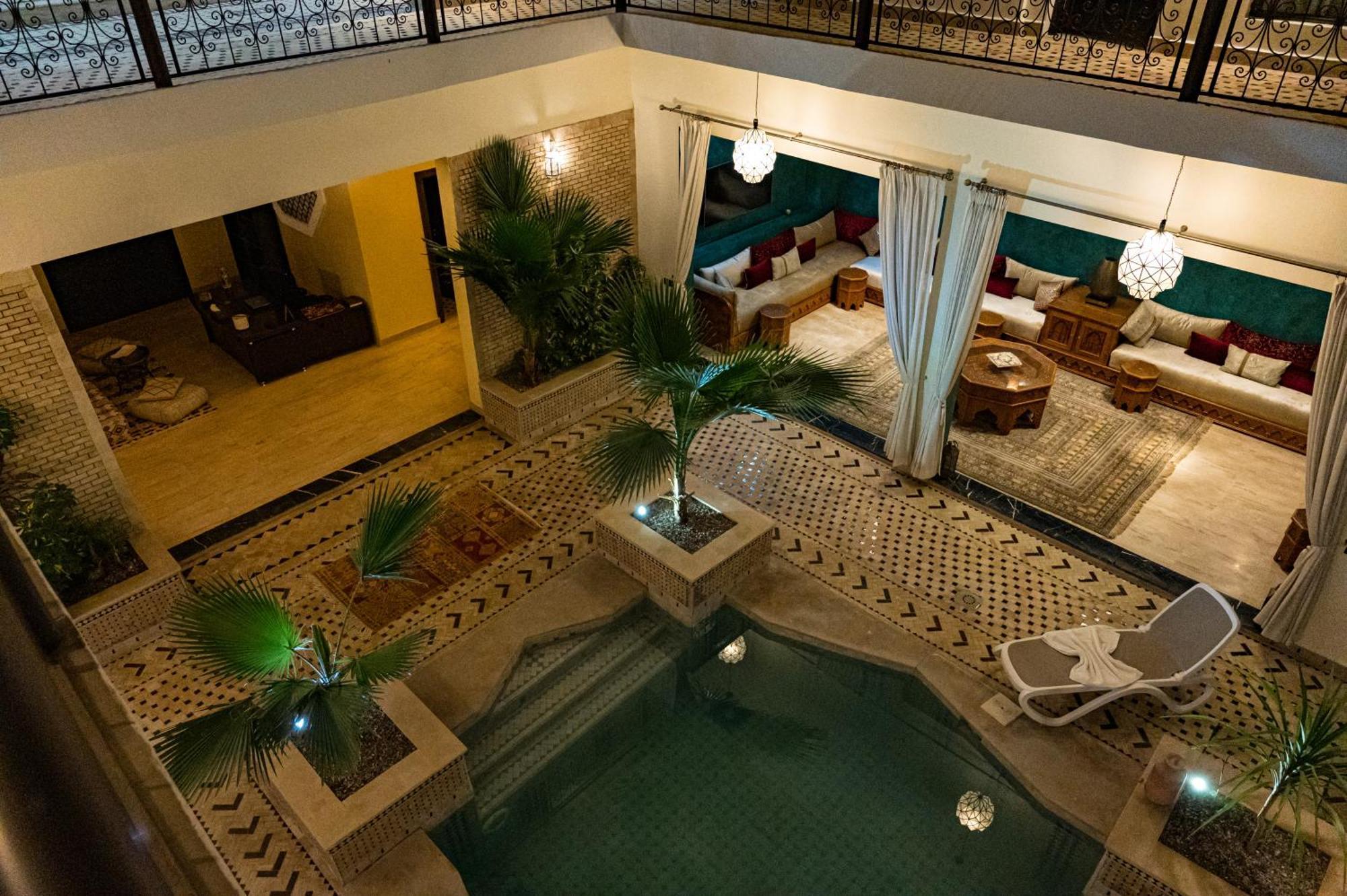 Riad Tonaroz